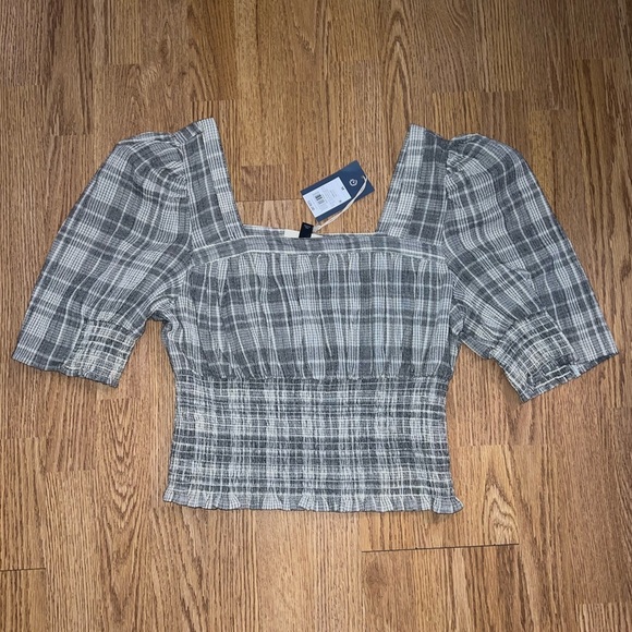 Shirt - Picture 1 of 4